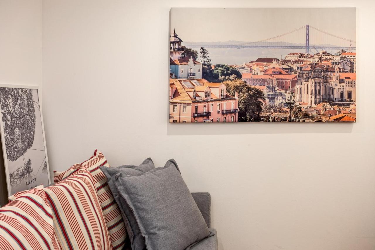 Cozy Apartment In Lisbon'S Center! ภายนอก รูปภาพ