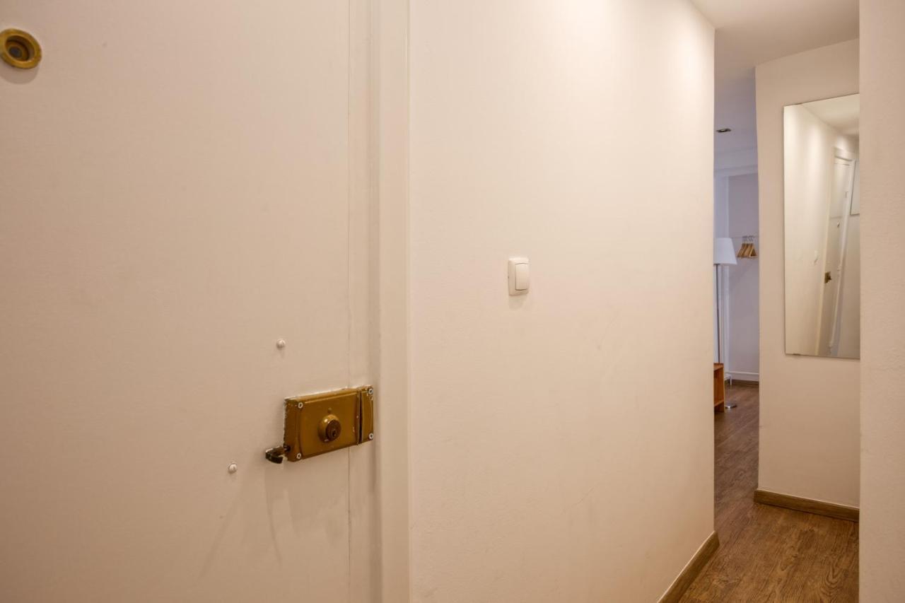 Cozy Apartment In Lisbon'S Center! ภายนอก รูปภาพ